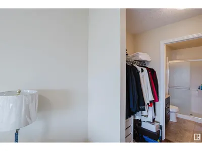#415 12650 142 AV NW photo 24