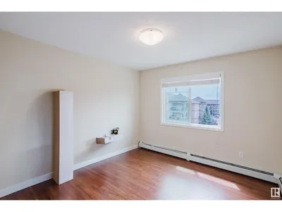 #415 12650 142 AV NW photo 29