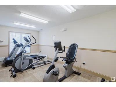 #415 12650 142 AV NW photo 37