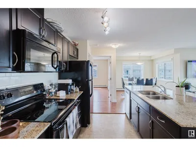 #415 12650 142 AV NW photo 6