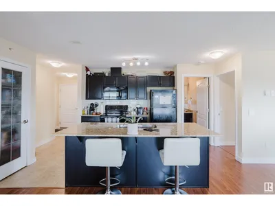 #415 12650 142 AV NW photo 9