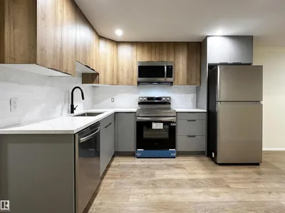 14807 98 AV NW photo 27