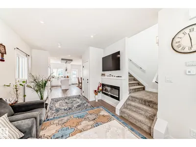 12435 47 ST NW NW photo 9