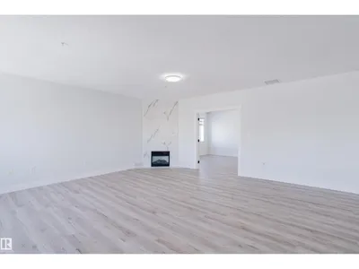 #703 9919 105 ST NW photo 35