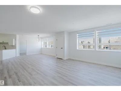 #703 9919 105 ST NW photo 37