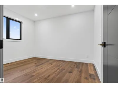 4712 KNIGHT CL SW photo 53