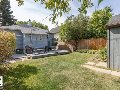 8736 76 AV NW photo 45