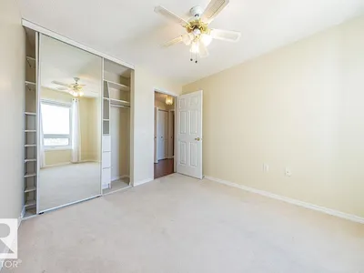 #305 9926 100 AV photo 22