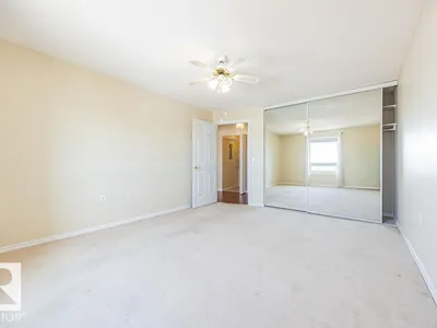 #305 9926 100 AV photo 24