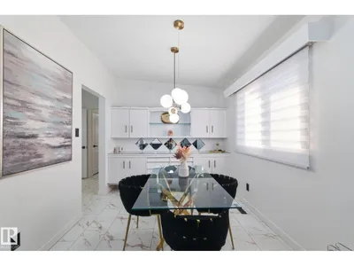 8043 135 AV NW photo 11
