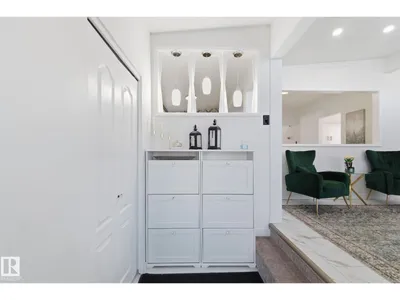 8043 135 AV NW photo 4