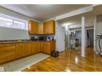 3611 14 ST NW photo 32