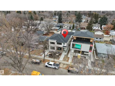 7934 77 AV NW photo 6