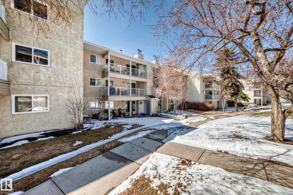 #202 328 Woodbridge WY photo 2