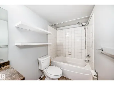 #202 328 Woodbridge WY photo 28
