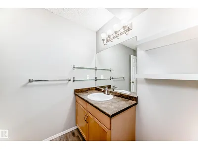 #202 328 Woodbridge WY photo 29