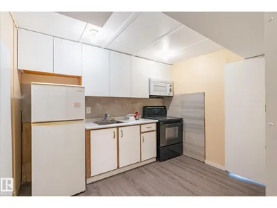 10531 128 AV NW photo 21