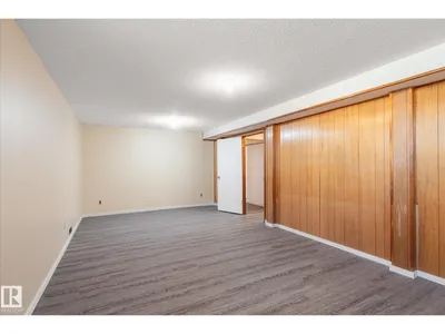 10531 128 AV NW photo 28