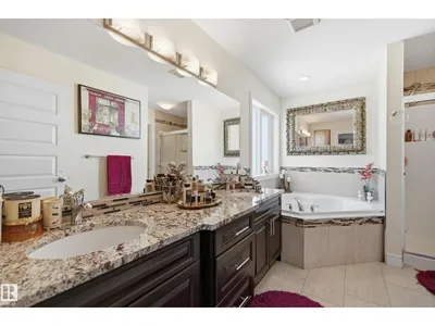 3105 65 ST photo 29