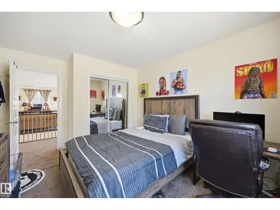 3105 65 ST photo 33