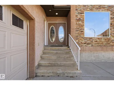 3105 65 ST photo 4