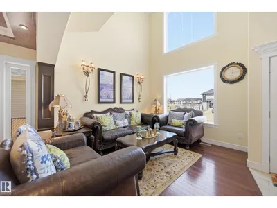 3105 65 ST photo 7