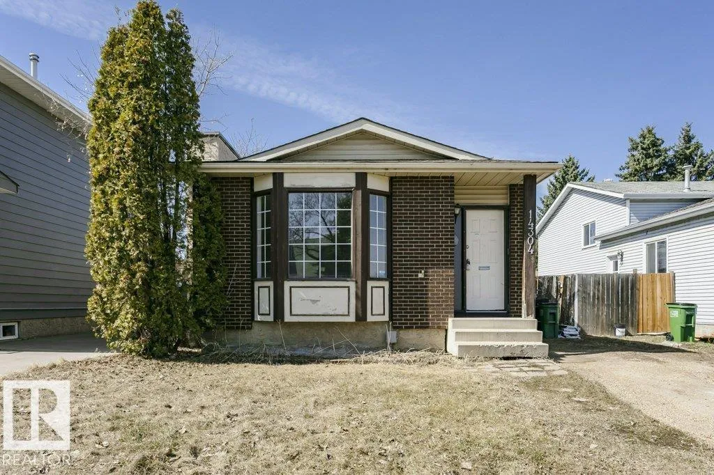 14304 32 ST NW exterior
