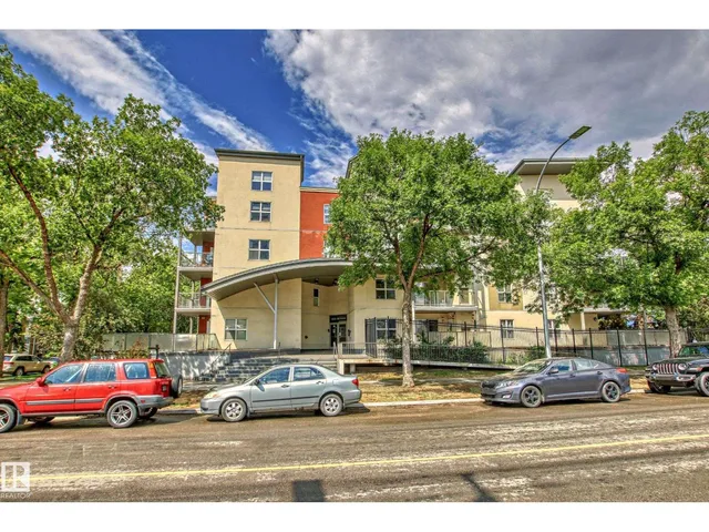 #115 10118 106 AV NW, Edmonton