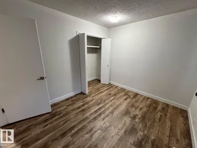 18404 66 AV NW photo 13