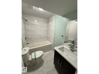 18404 66 AV NW photo 24