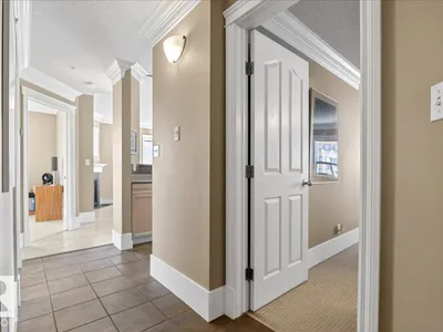 #701 9707 105 ST NW photo 23