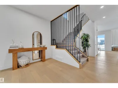 8922 Mayday WY SW photo 5