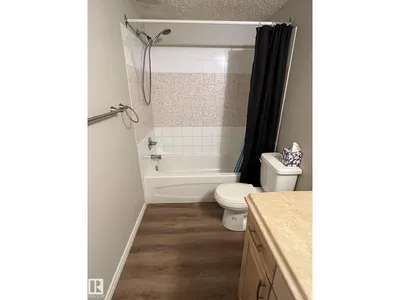 #205 51 BROWN ST photo 24