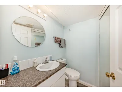 10711A 95 ST NW photo 61