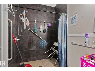 9512 154 ST NW photo 10
