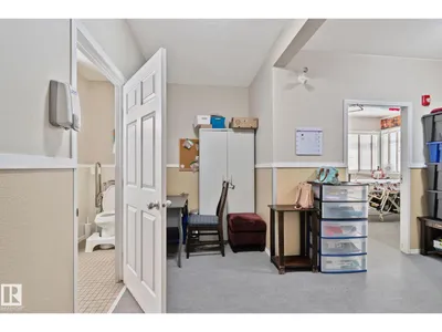 9512 154 ST NW photo 11