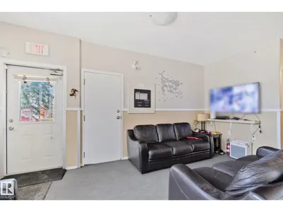 9512 154 ST NW photo 21