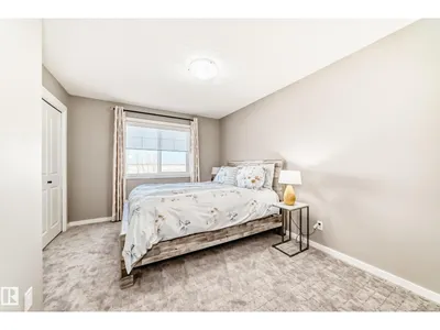 143 LARCH CR photo 29