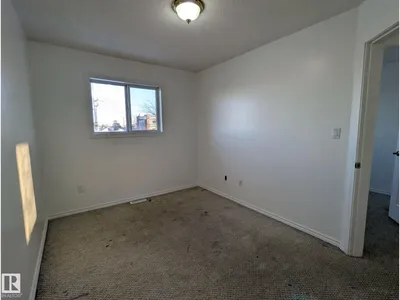 11725 83 ST NW photo 19