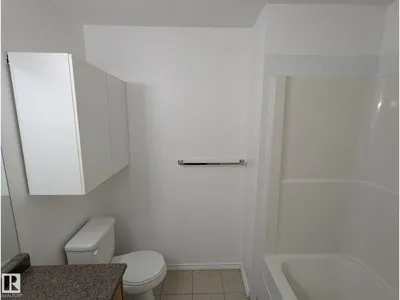 11725 83 ST NW photo 22