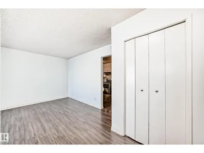 9623/9625 73 AV NW NW photo 8