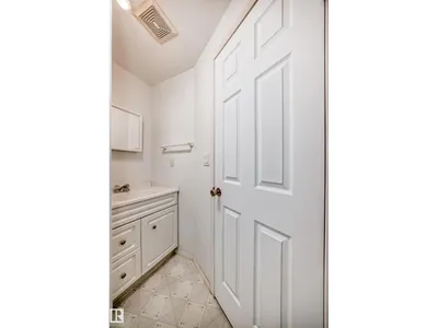 9623/9625 73 AV NW NW photo 48