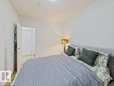 #214 11503 76 AV NW photo 31