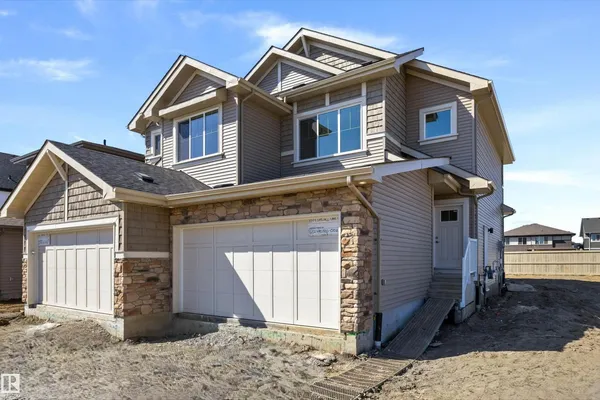 1044 CRISTALL CR SW photo 2