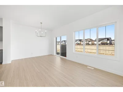 1044 CRISTALL CR SW photo 20