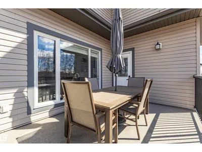 5512 64 ST photo 49