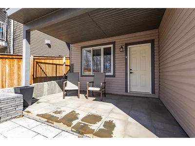 5512 64 ST photo 51