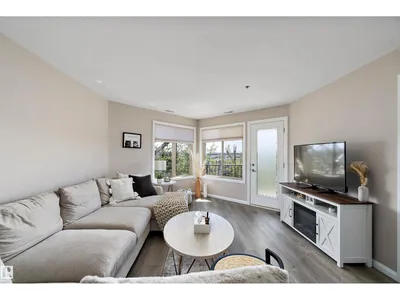 #301 530 HOOKE RD NW photo 18