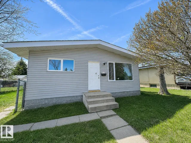11519 137 AV NW, Edmonton