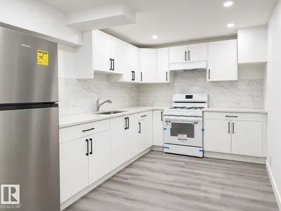 11519 137 AV NW photo 15
